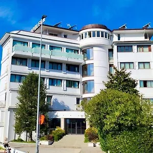 4* Hotell Napoleon