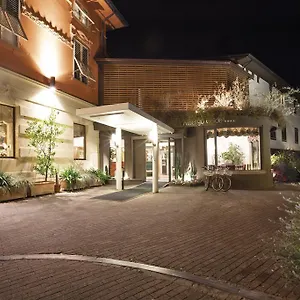 4* Hotell Celide